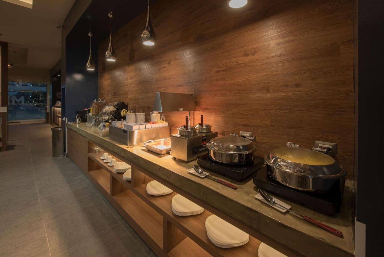 Microtel Inn & Suites By Wyndham Guadalajara Sur Palomar Luaran gambar